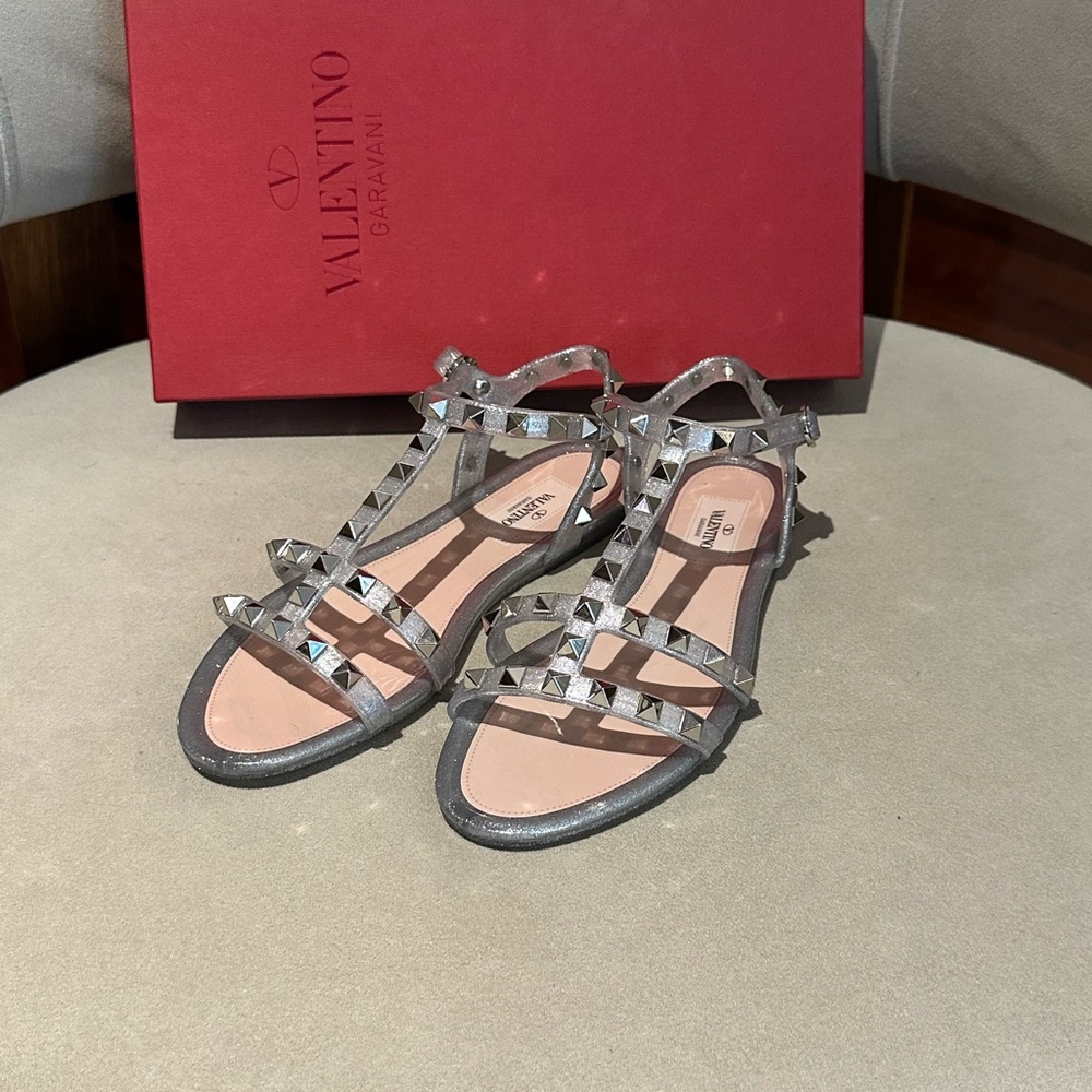 New Authentic Valentino Silver Rockstud Cage Jelly Sandals
